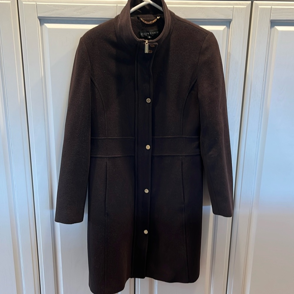 Ellen Tracy woman’s wool blend coat with front snaps and zipper